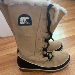 Sorel Tivoli III High Boot